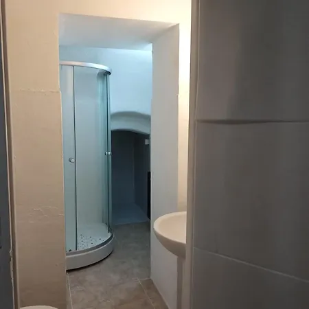 Old Town Apartman *
